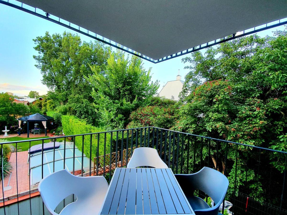 Near Lake Fully Furnished Beautiful Apartment Vienna Exterior photo