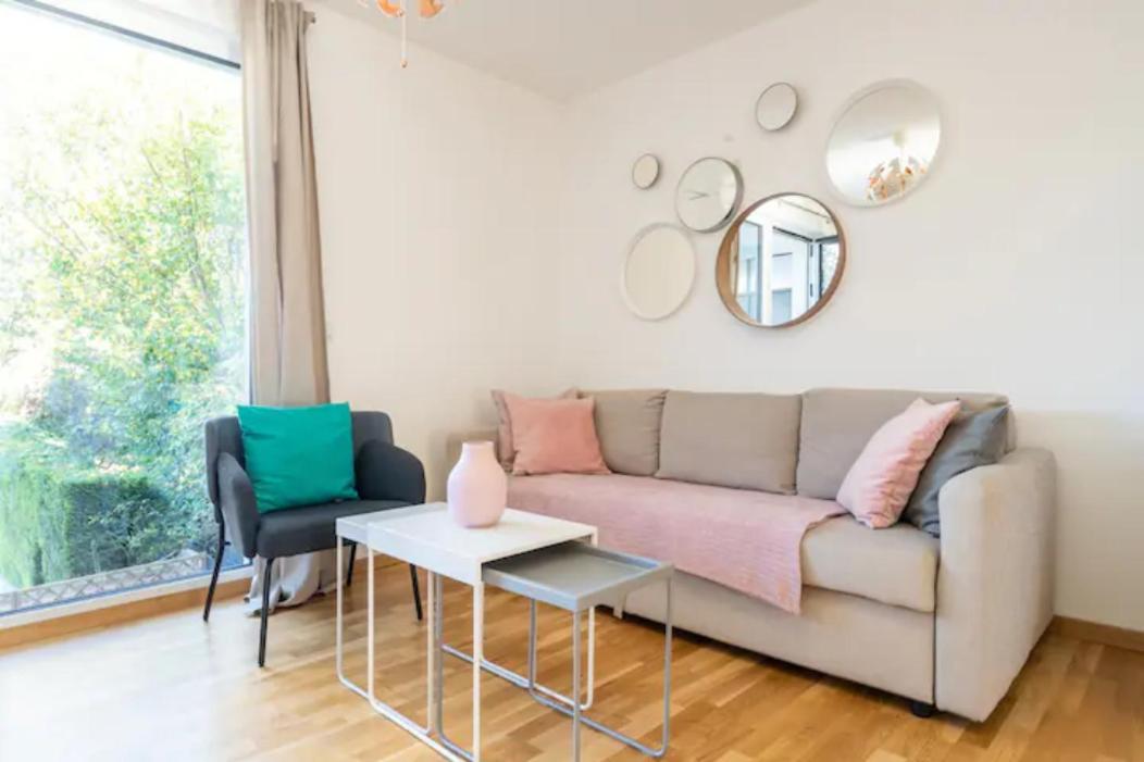 Near Lake Fully Furnished Beautiful Apartment Vienna Exterior photo